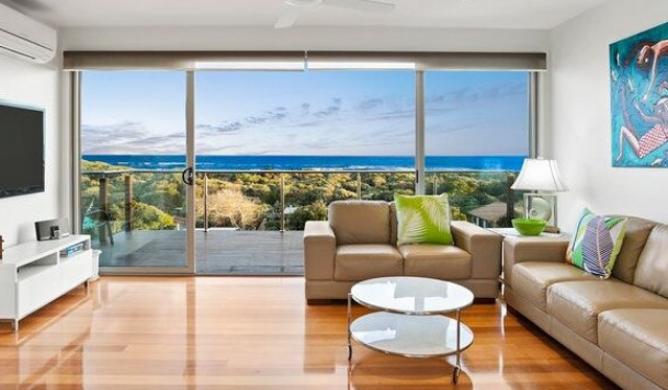 265万澳元的价格出售的三层连绵海景房 巩固了Orton St作为Ocean Grove首要地址的声誉
