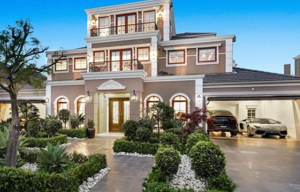 卡罗琳斯普林斯的房价战绩堪忧200万澳元一望无际