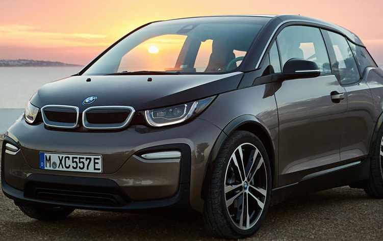 BMW i3的纯电动车或插电式混合动力车