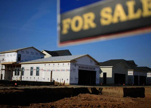 房地产市场持续火爆 新房价格和转售价格一起飙升