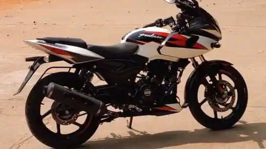 Bajaj Pulsar 220F即将推出新颜色