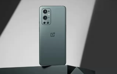 OnePlus 9 Pro用户面临过热问题 公司承诺进行修复