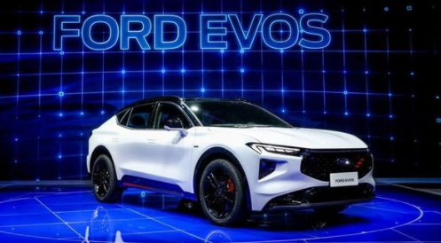 福特Evos在上海车展上亮相