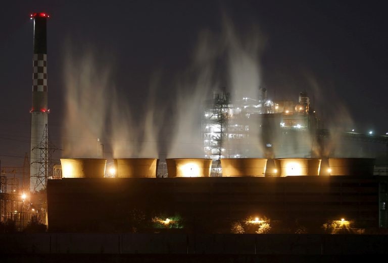 中央污染管制委员会威胁要关闭14个燃煤电厂