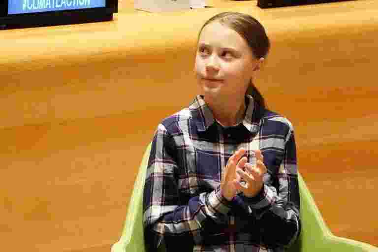Greta Thunberg在航空排放谈判中导致蒙特利尔气候罢工