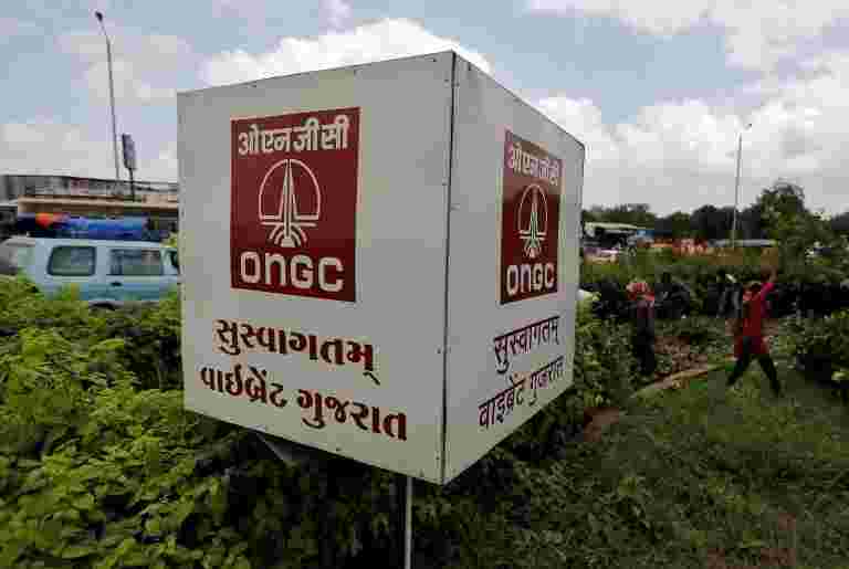 IOC，ONGC，其他PSU实施RS 3.57 Lakh Crore项目