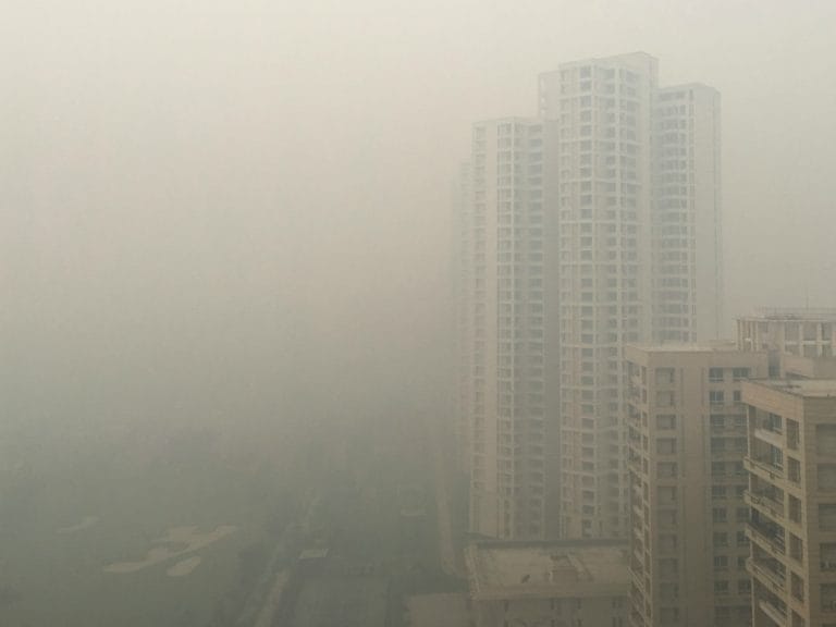 德里的空气质量“非常贫穷”，污染可能上涨