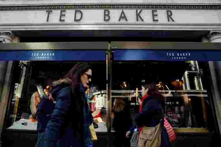 Ted Baker创始人和首席执行官Ray Kelvin在不当行为指控后退出