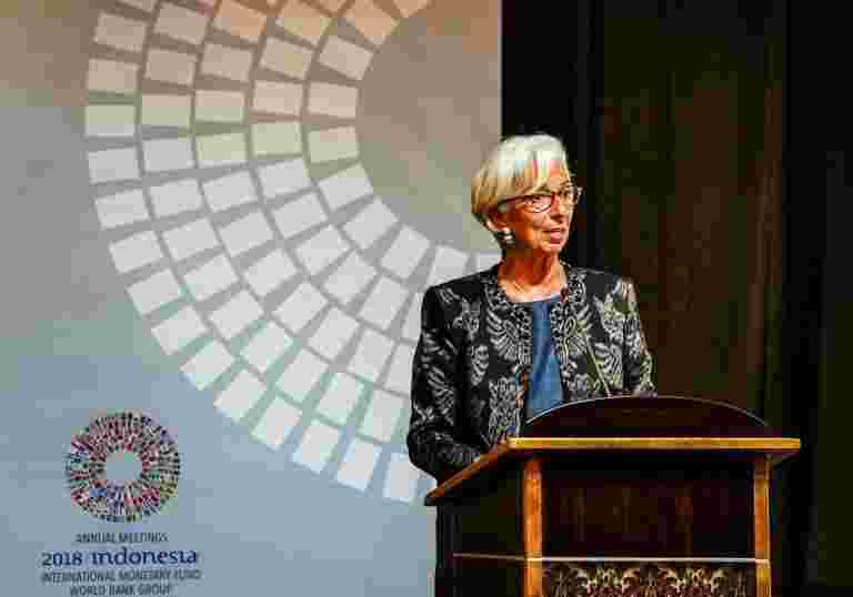 Brexit延迟避免了“可怕的结果”，IMF的Christine Lagarde说