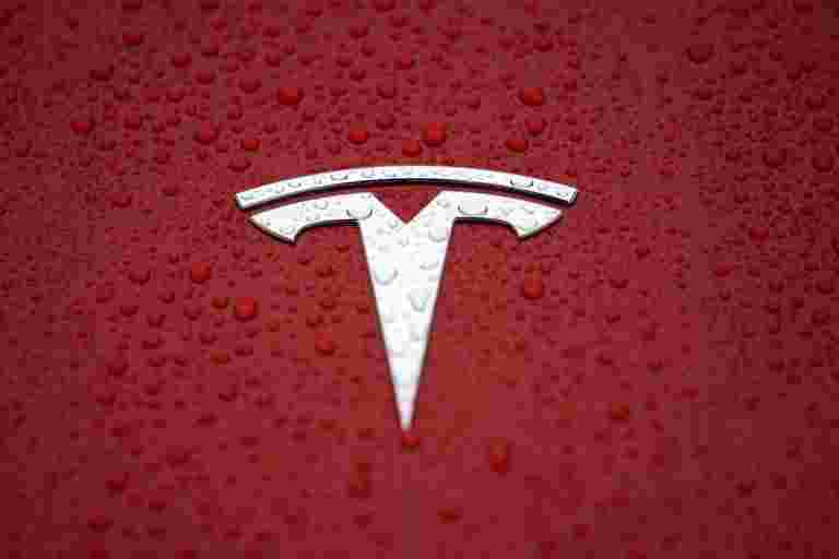 美国放弃在日本铝的关税进行Tesla电池单元