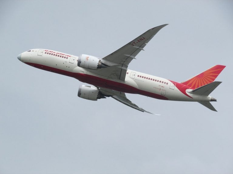Air India在2018-19段邮政销售额为4,600亿卢比运营亏损;目标营业利润这一财政