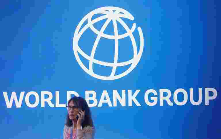 高级官僚Rajesh Khullar被任命为世界银行执行董事