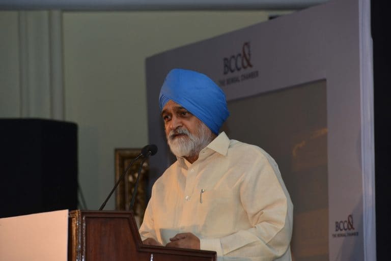 2009年和2010年的财政赤字更高的财政赤字; Montek Singh Ahluwalia说，我们在2011年不削减赤字2011年开始