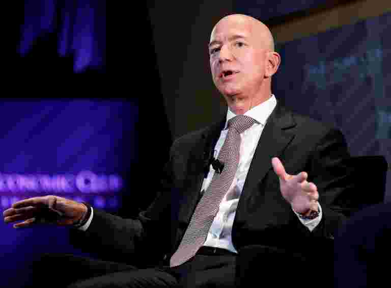 沃尔玛与推文响应Bezos，要求亚马逊纳税